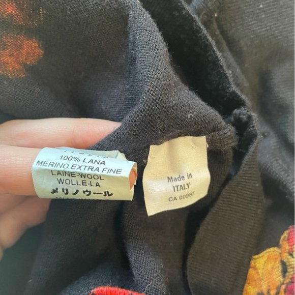 Angelo Marani Made in Italy 100% Wool Crewneck Black Floral Rose Sweater Medium - Picture 6 of 6